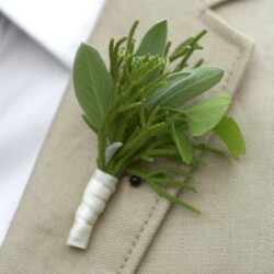 Boutonnieres, Corsages & Hair Blooms svg+xml,%3Csvg%20xmlns%3D%22http%3A%2F%2Fwww.w3 - Boutonnieres, Corsages & Hair Blooms