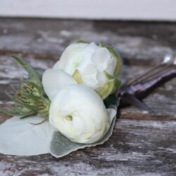 Boutonnieres, Corsages & Hair Blooms svg+xml,%3Csvg%20xmlns%3D%22http%3A%2F%2Fwww.w3 - Boutonnieres, Corsages & Hair Blooms