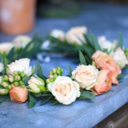 Boutonnieres, Corsages & Hair Blooms svg+xml,%3Csvg%20xmlns%3D%22http%3A%2F%2Fwww.w3 - Boutonnieres, Corsages & Hair Blooms