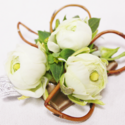 Boutonnieres, Corsages & Hair Blooms svg+xml,%3Csvg%20xmlns%3D%22http%3A%2F%2Fwww.w3 - Boutonnieres, Corsages & Hair Blooms