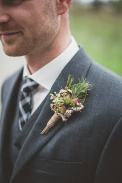 Boutonnieres, Corsages & Hair Blooms svg+xml,%3Csvg%20xmlns%3D%22http%3A%2F%2Fwww.w3 - Boutonnieres, Corsages & Hair Blooms