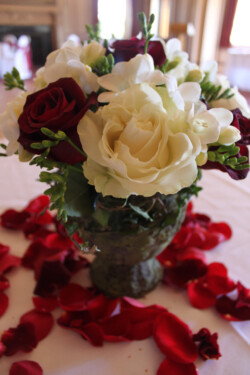 Event Decor & Ambience svg+xml,%3Csvg%20xmlns%3D%22http%3A%2F%2Fwww.w3 - Event Decor & Ambience