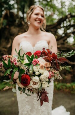 Bridal Bouquets svg+xml,%3Csvg%20xmlns%3D%22http%3A%2F%2Fwww.w3 - Bridal Bouquets