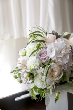 Bridal Bouquets svg+xml,%3Csvg%20xmlns%3D%22http%3A%2F%2Fwww.w3 - Bridal Bouquets