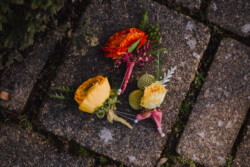 Boutonnieres, Corsages & Hair Blooms svg+xml,%3Csvg%20xmlns%3D%22http%3A%2F%2Fwww.w3 - Boutonnieres, Corsages & Hair Blooms