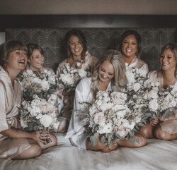 Bridal Bouquets svg+xml,%3Csvg%20xmlns%3D%22http%3A%2F%2Fwww.w3 - Bridal Bouquets